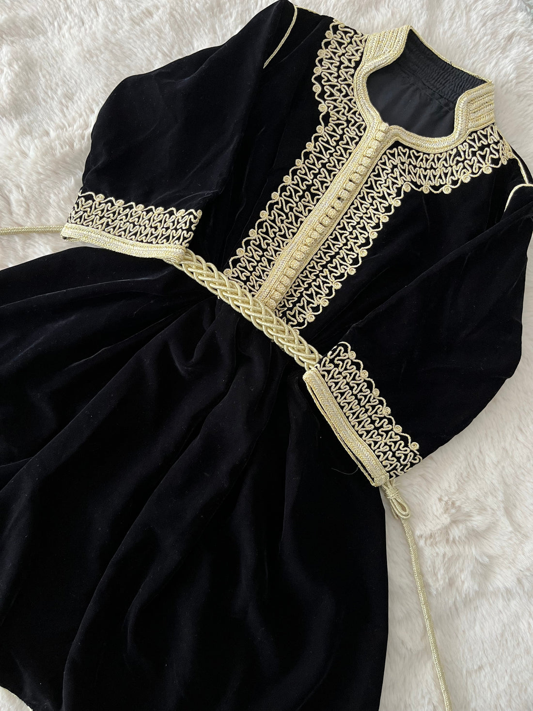Caftan robe Zya noir sfifa cartier