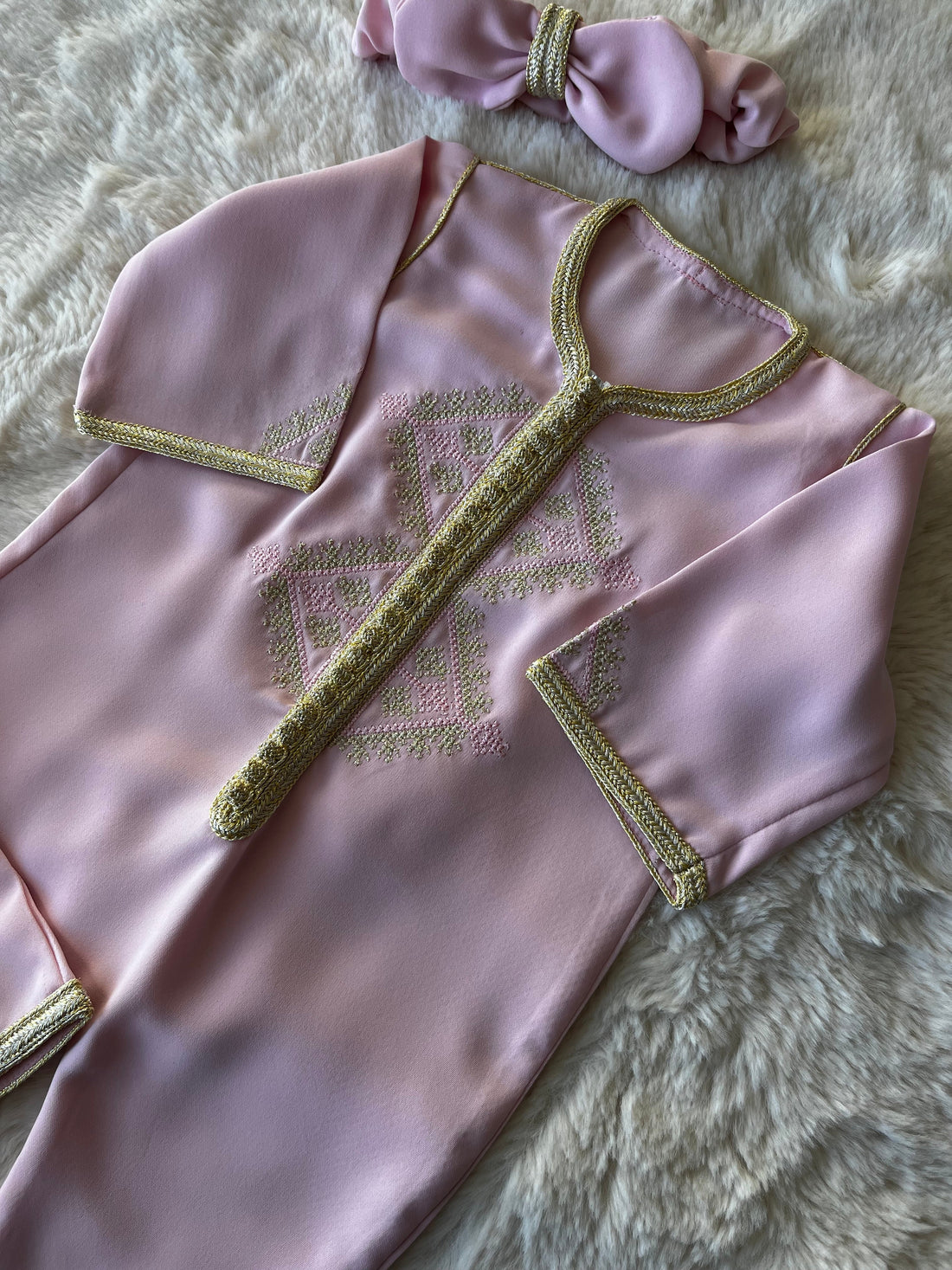 Grenouillère brodée Safia (confection)