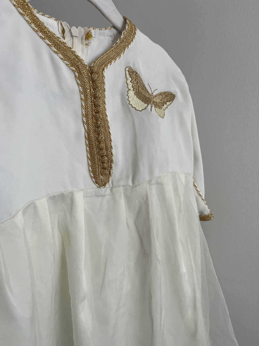 Caftan robe à tulle papillon