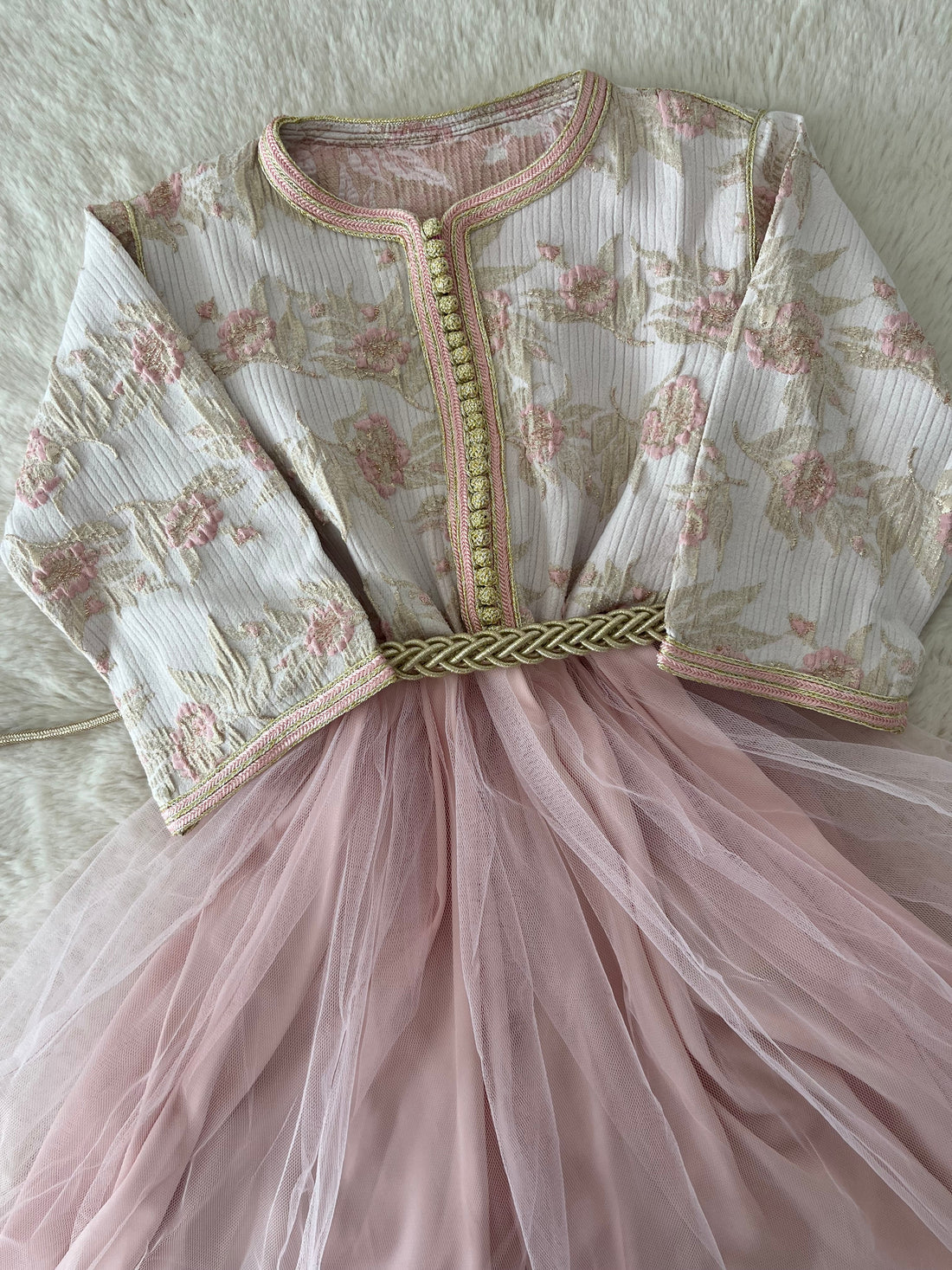 Robe caftan rose brocard