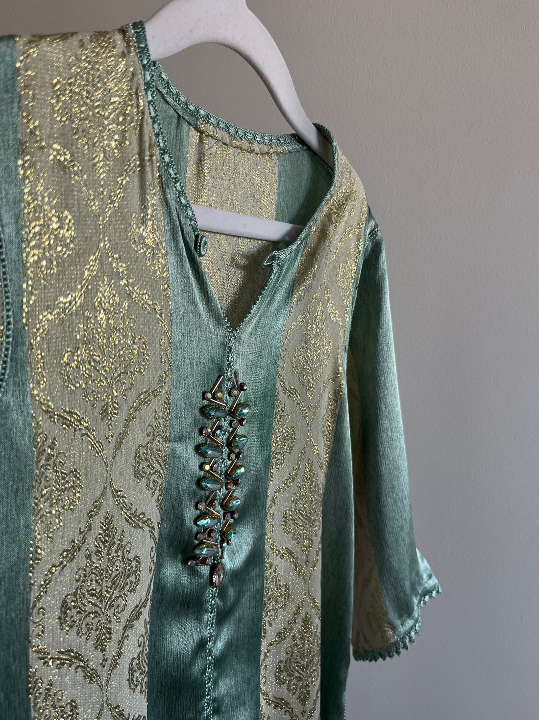 Caftan jawhara perlé