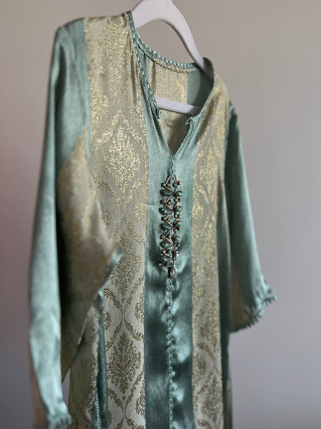 Caftan jawhara perlé