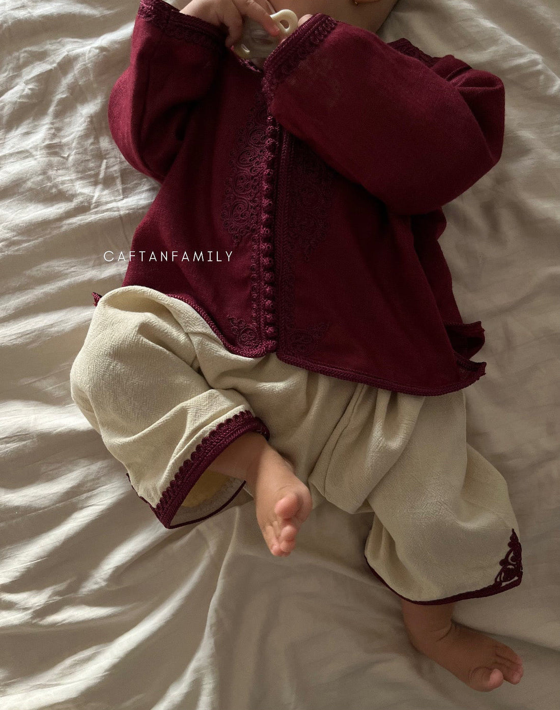 Jabador Noah lin burgundy