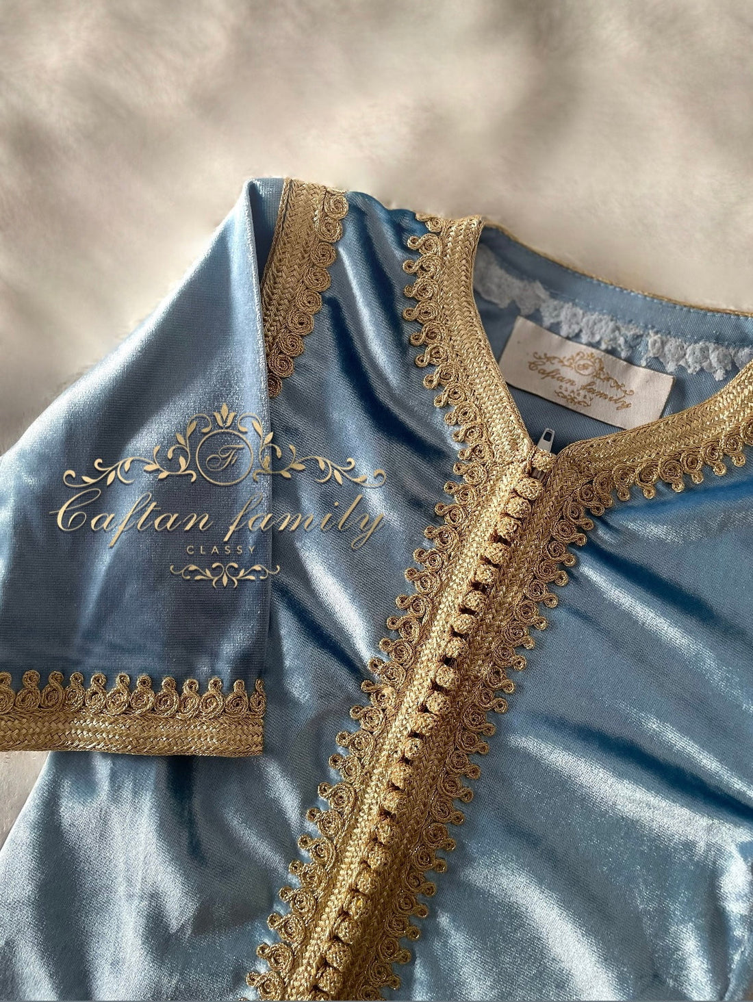 Grenouillère Dabana velours épaulettes bleu ciel