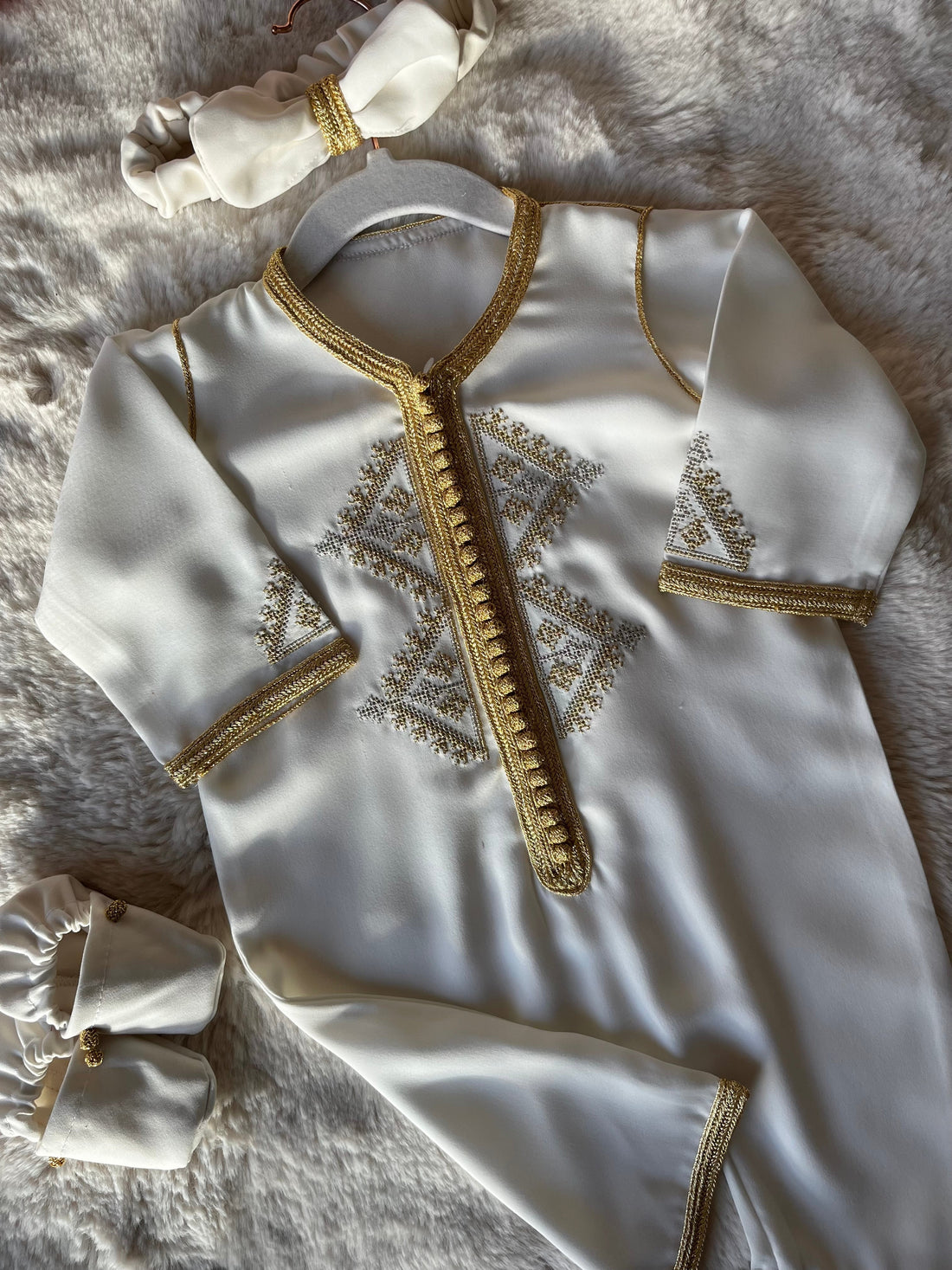 Grenouillère brodée Safia or