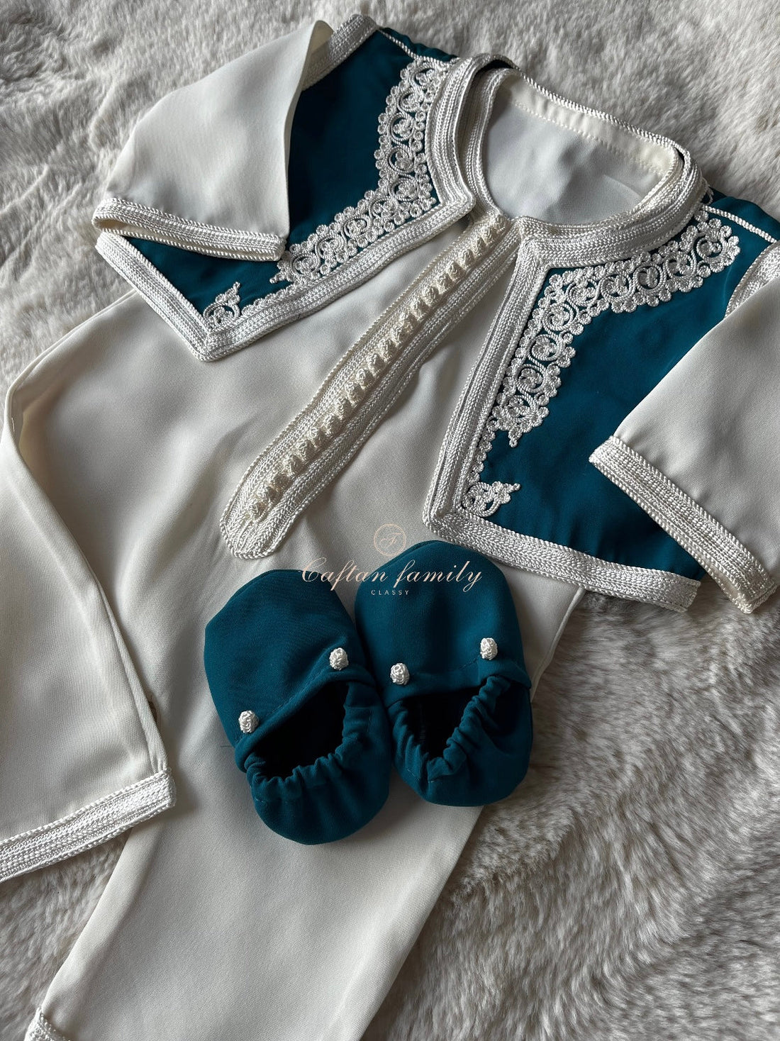 Grenouillère à gilet bleu pétrole + chaussons