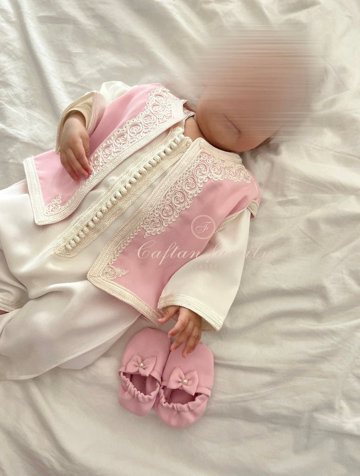 Grenouillère à gilet baby pink + chaussons (confection)