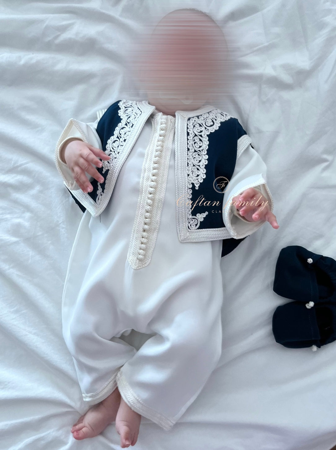 Grenouillère à gilet bleu pétrole + chaussons