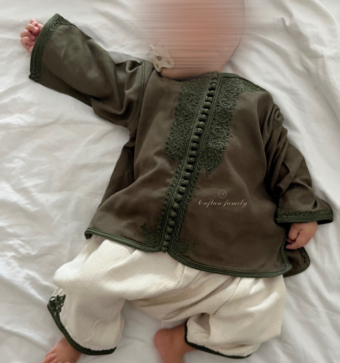 Jabador Noah lin olive