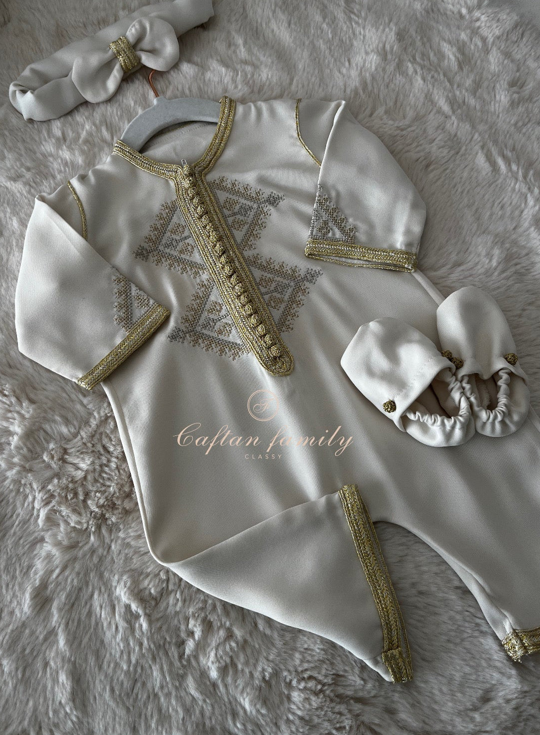 Grenouillère brodée Safia (confection)
