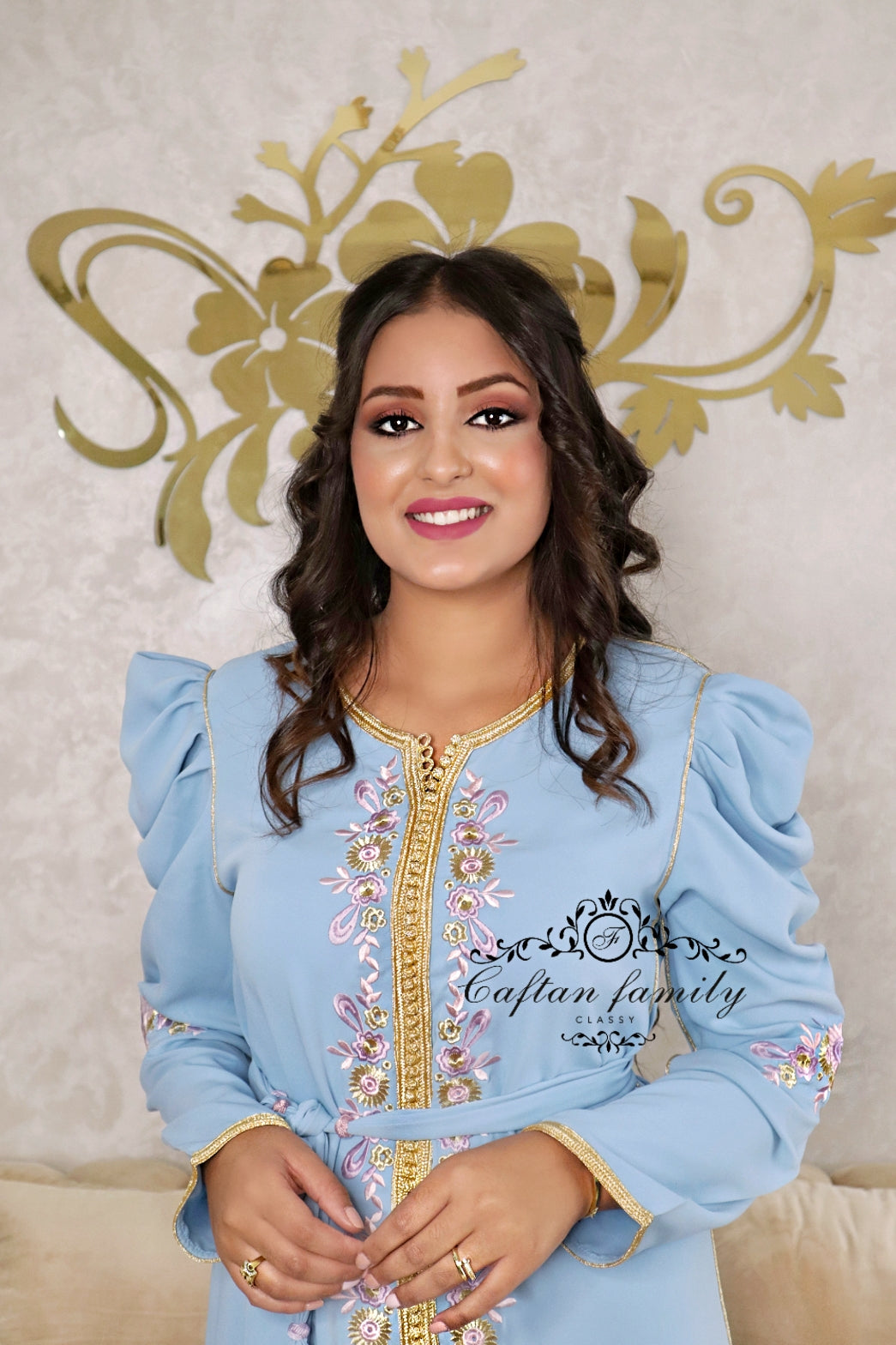 Caftan Jinane mi-long bleu ciel